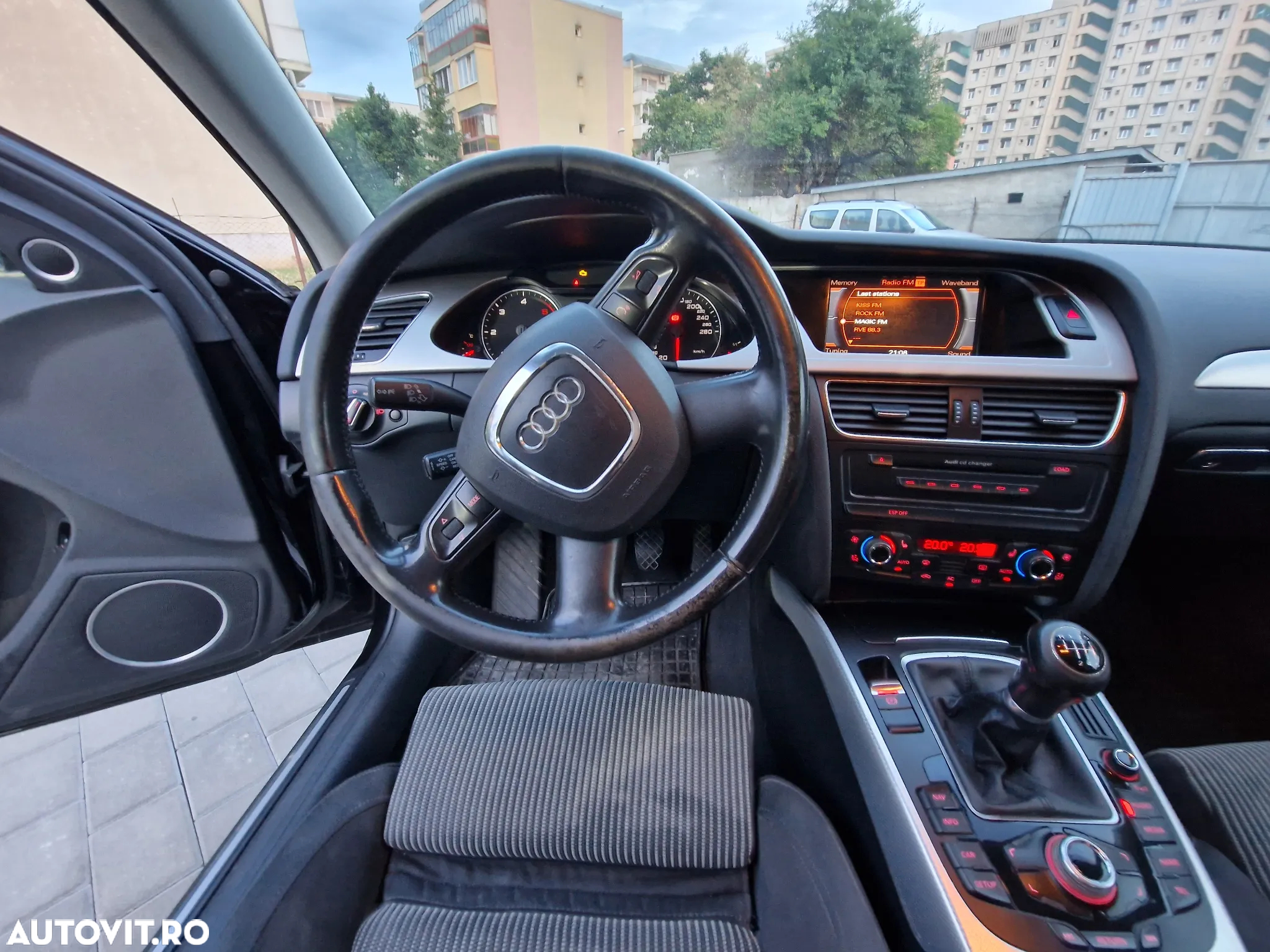 Audi A4 2.0 TDI Avant - 10