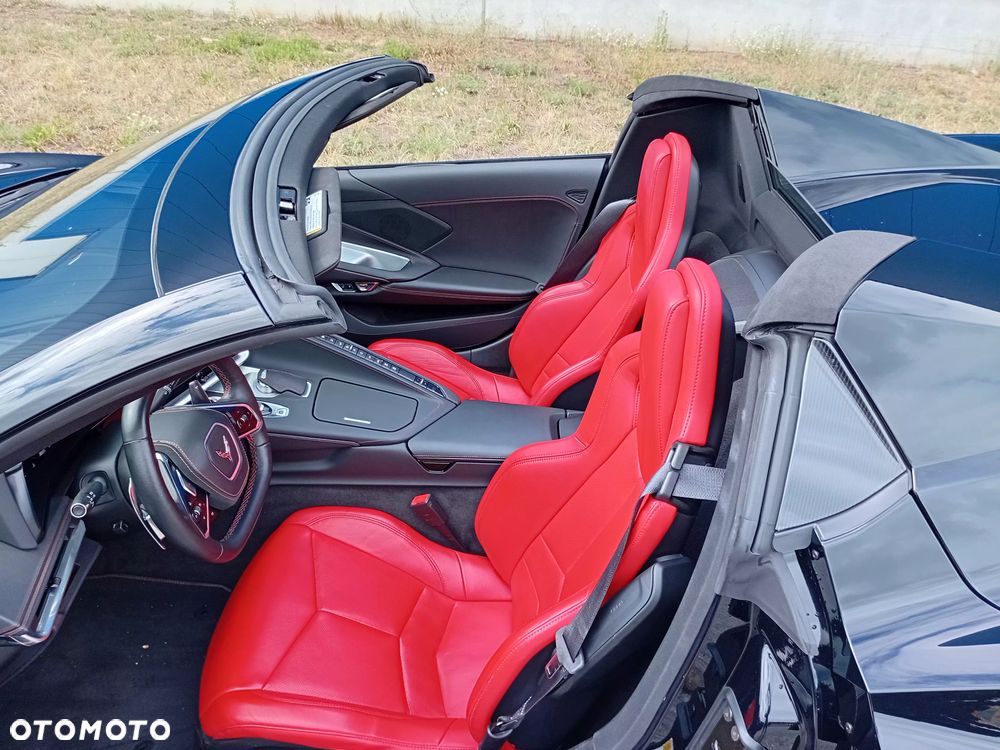 Chevrolet Corvette - 31