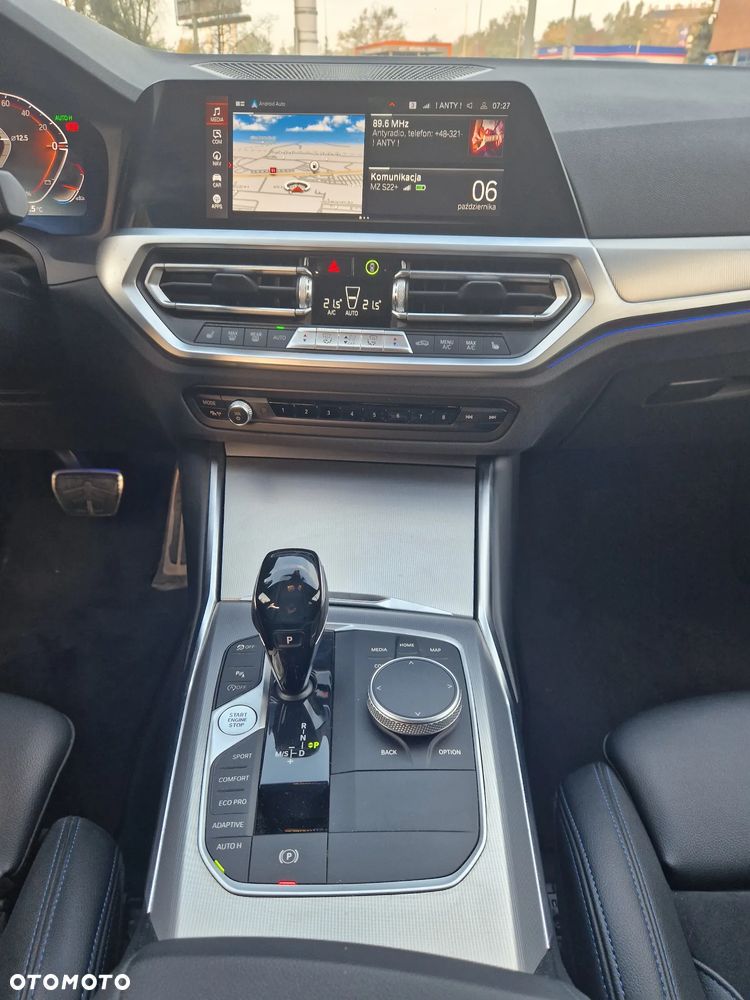 BMW Seria 3 330i xDrive M Sport sport - 21