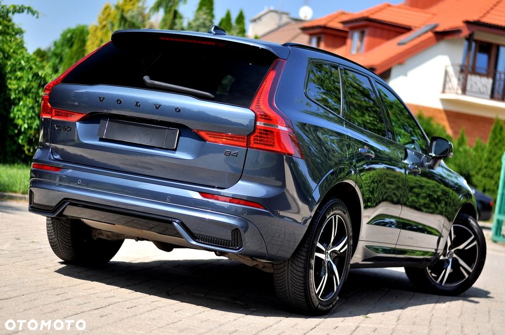 Volvo XC 60 B4 D R-Design - 3