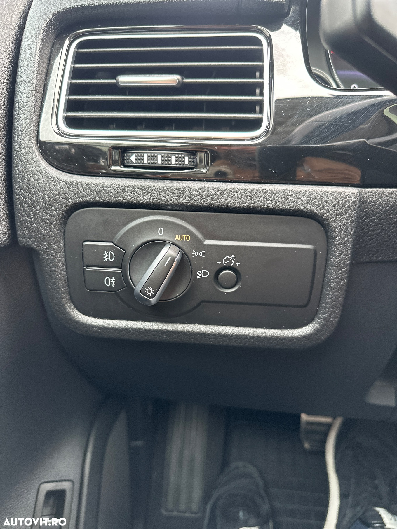 Volkswagen Touareg V6 TDI BMT Supreme Plus - 35