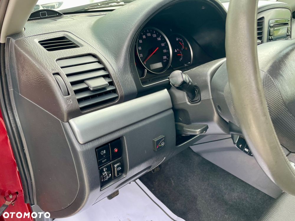 Suzuki Grand Vitara 2.0 Limited - 26