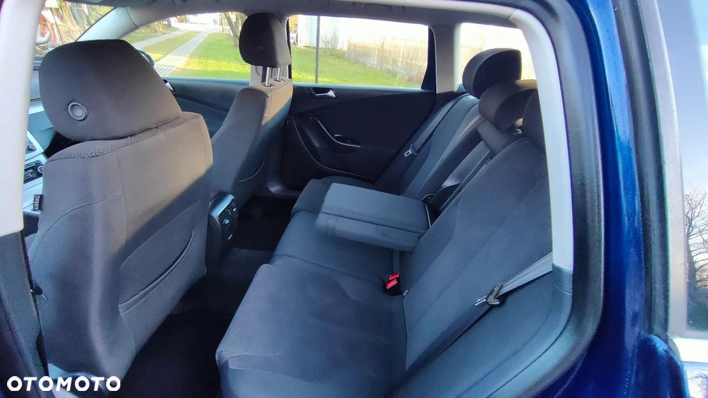 Volkswagen Passat 1.8 TSI Exclusive - 15