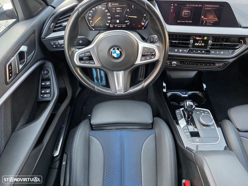 BMW 118 i Pack Desportivo M Auto - 10