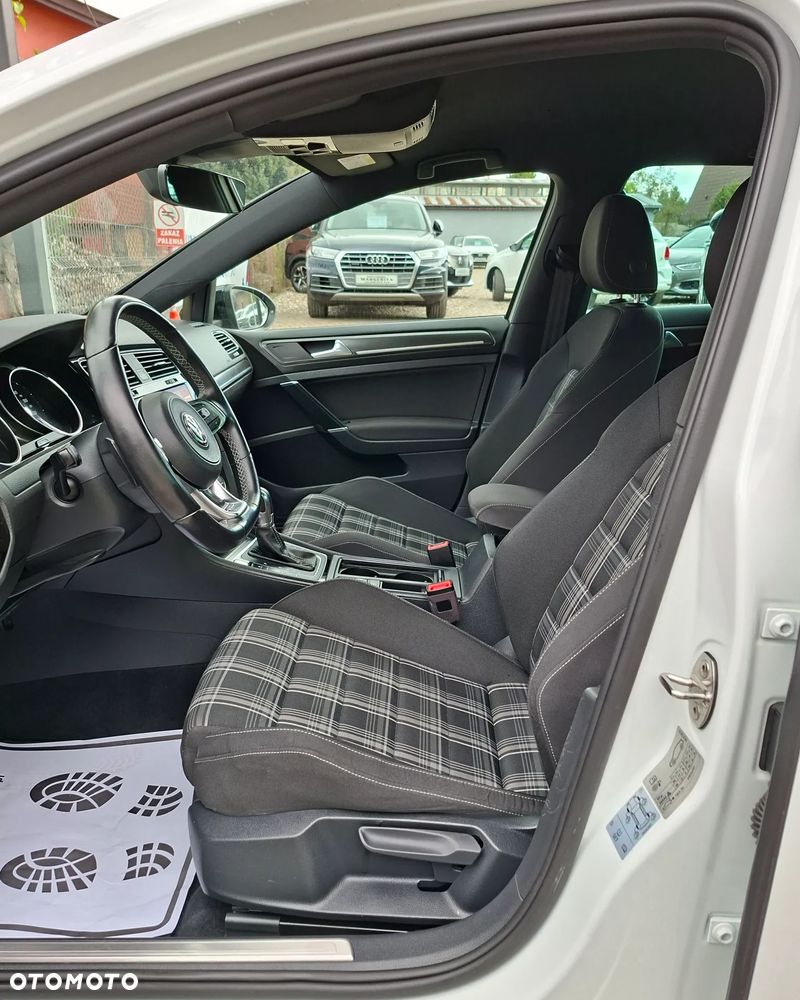 Volkswagen Golf GTD (BlueMotion Technology) DSG - 8
