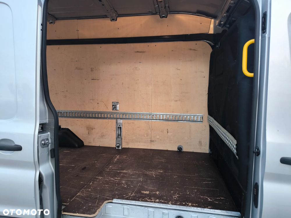 Ford TRANSIT - 23