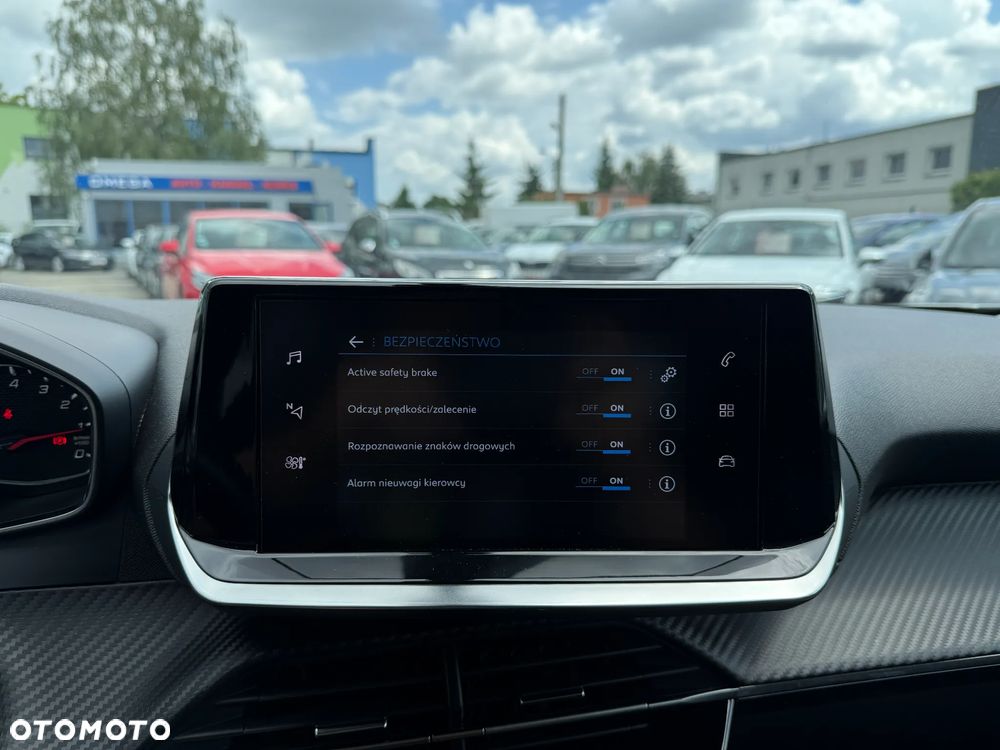 Peugeot 2008 PureTech 100 Style - 19