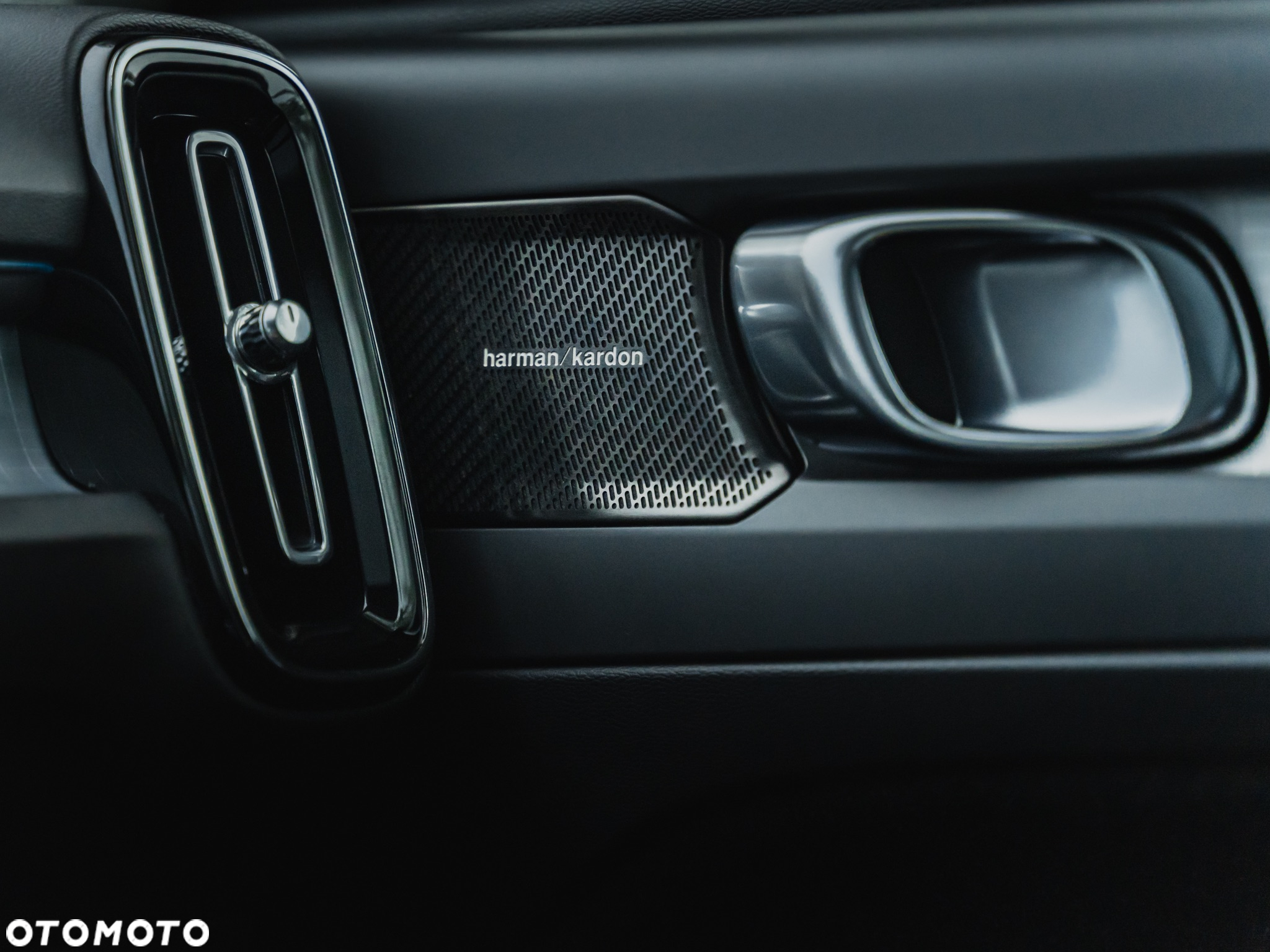 Volvo XC 40 D4 AWD - 18