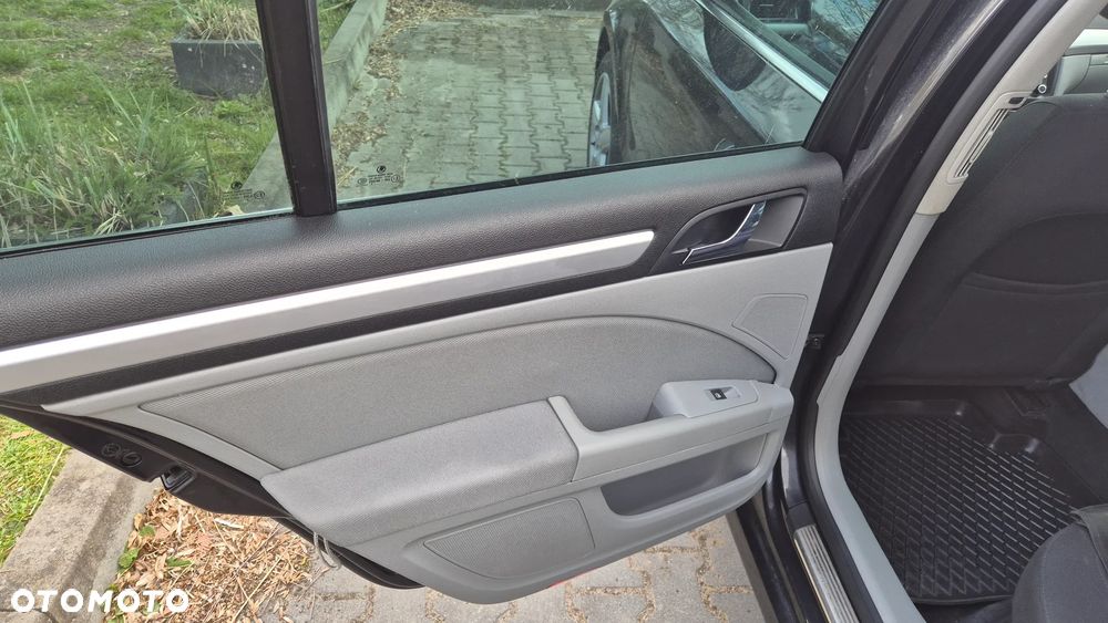 Skoda Superb 2.0 TDI Ambition - 12