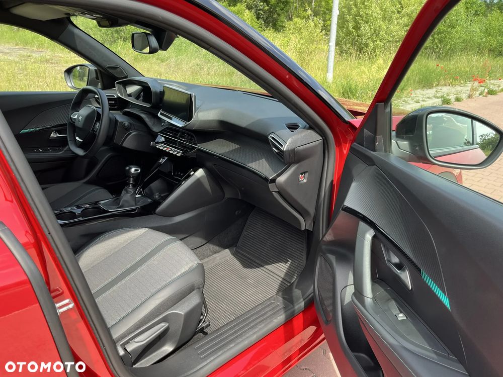 Peugeot 2008 1.2 PureTech Allure Pack S&S - 11