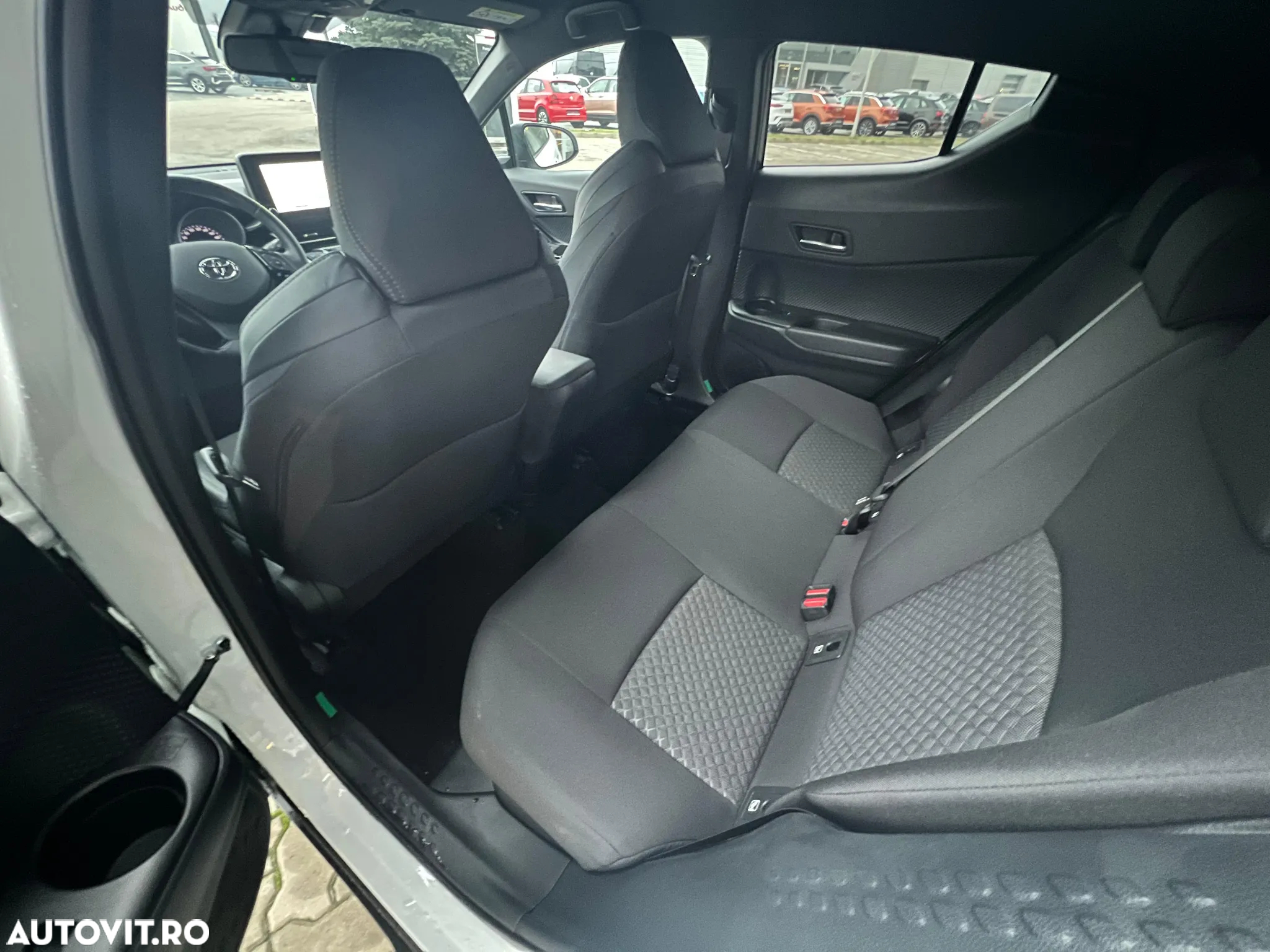 Toyota C-HR 2.0 HSD 184 CP 4x2 CVT Style - 14