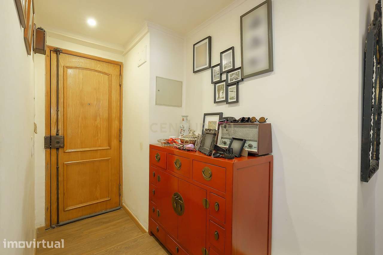 Apartamento T3  remodelado no Pragal - Grande imagem: 2/34