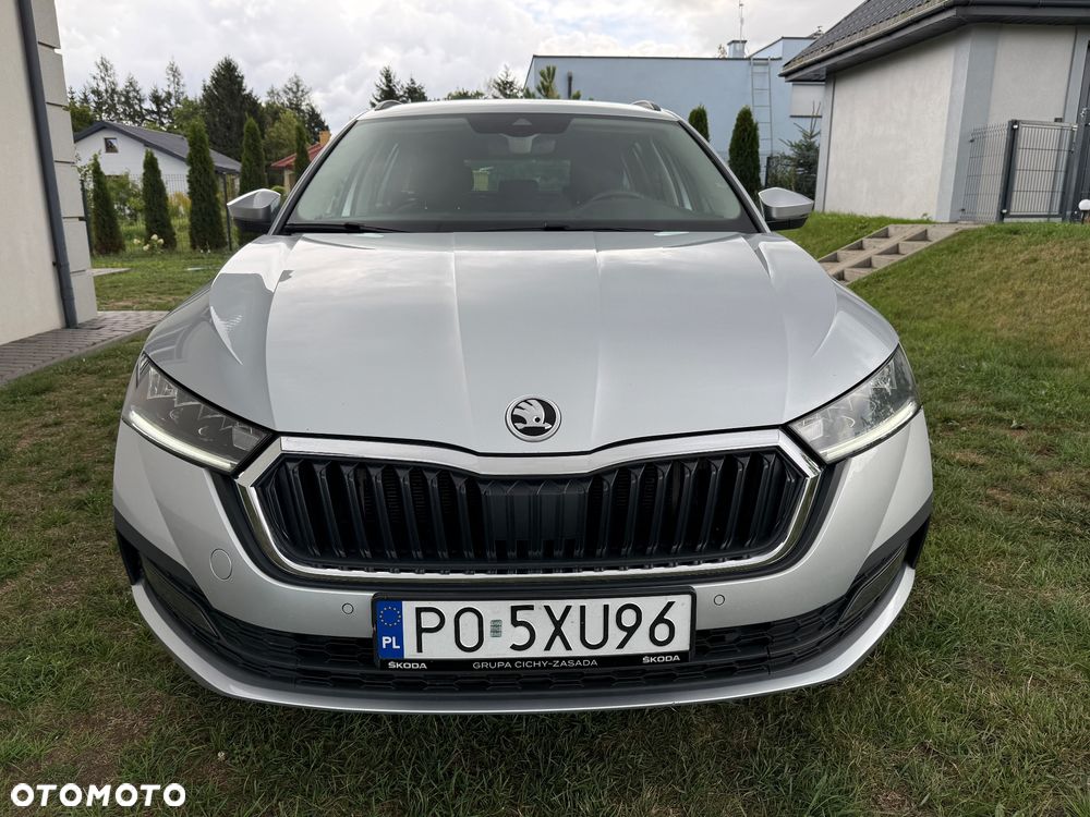 Skoda Octavia 2.0 TDI Ambition DSG - 8