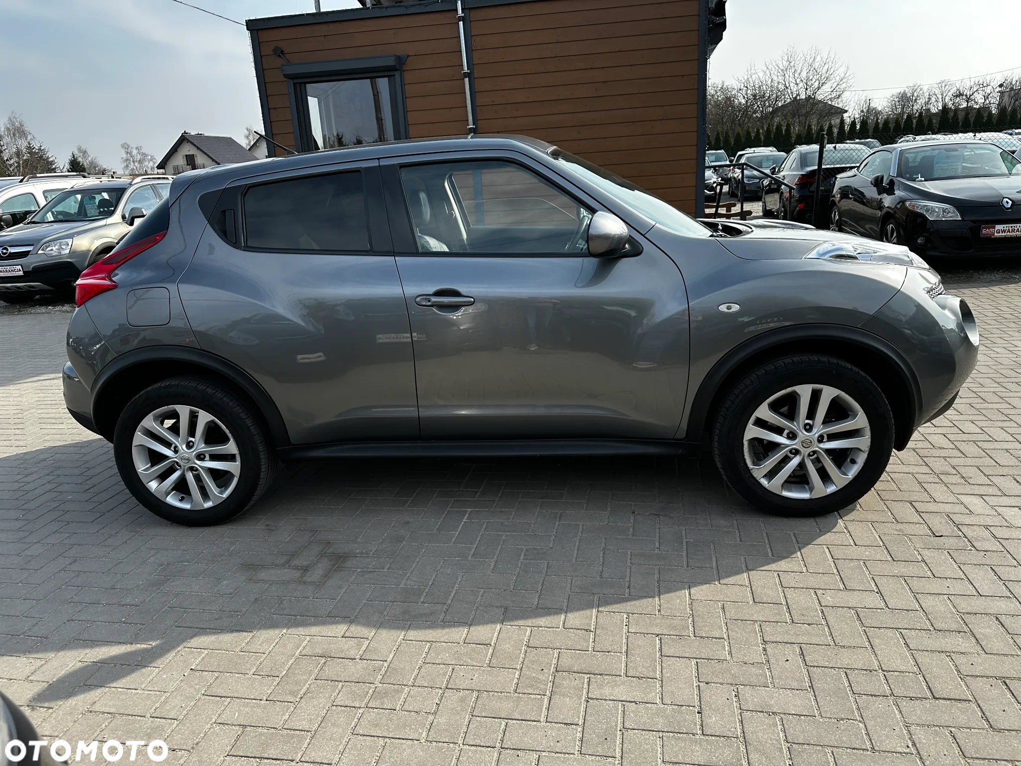 Nissan Juke - 35