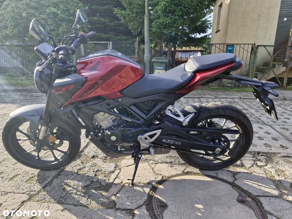 Honda CB - 4