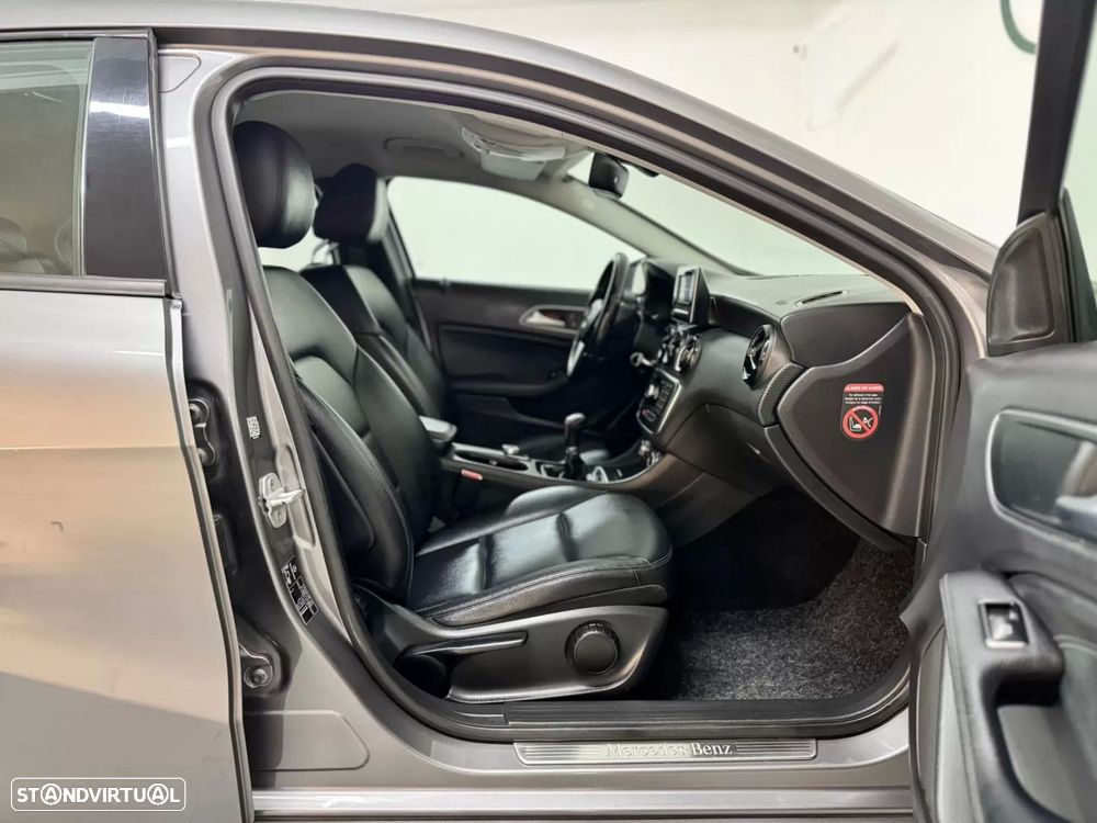 Mercedes-Benz A 180 CDI BlueEFFICIENCY - 38