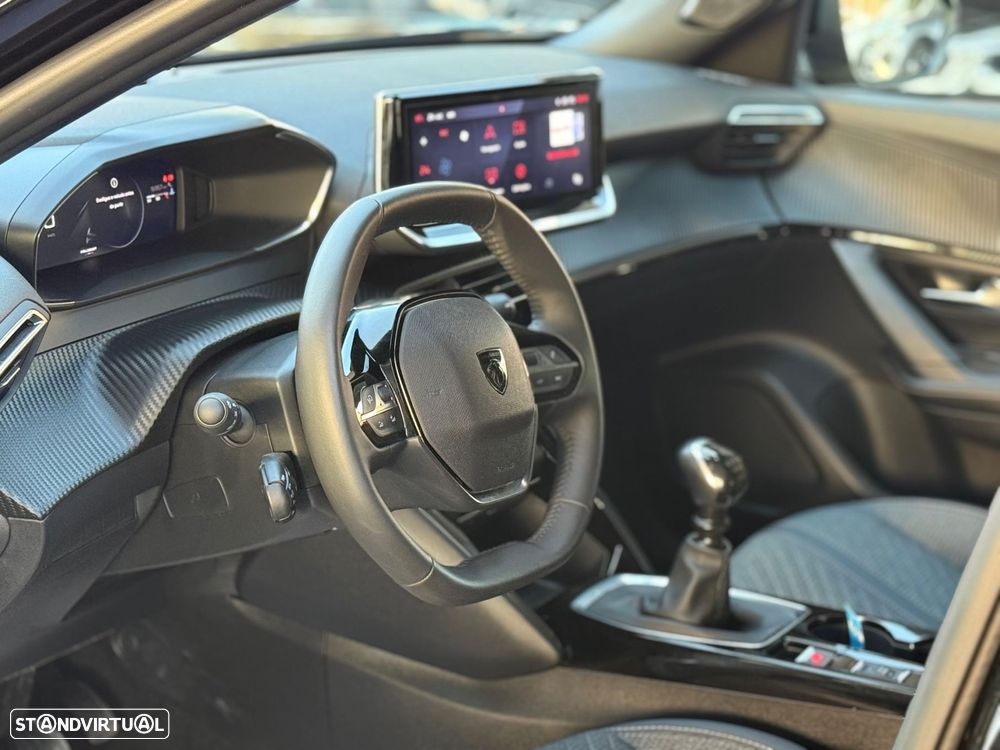 Peugeot 2008 1.2 PureTech Allure - 7