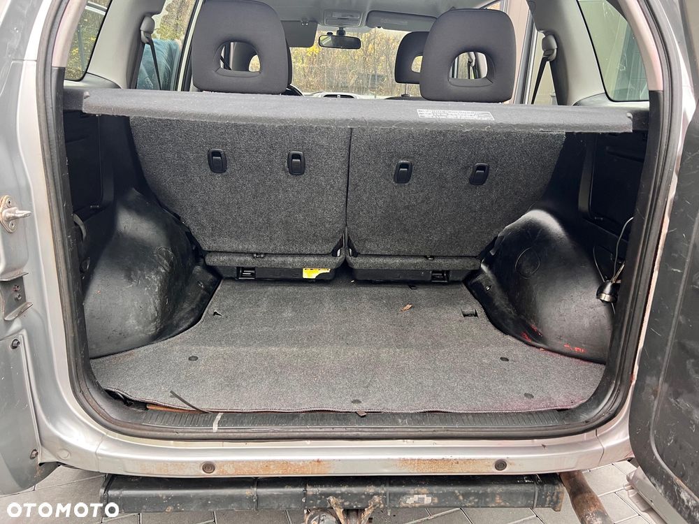 Toyota RAV4 2.0 VVT-i 4x4 - 11