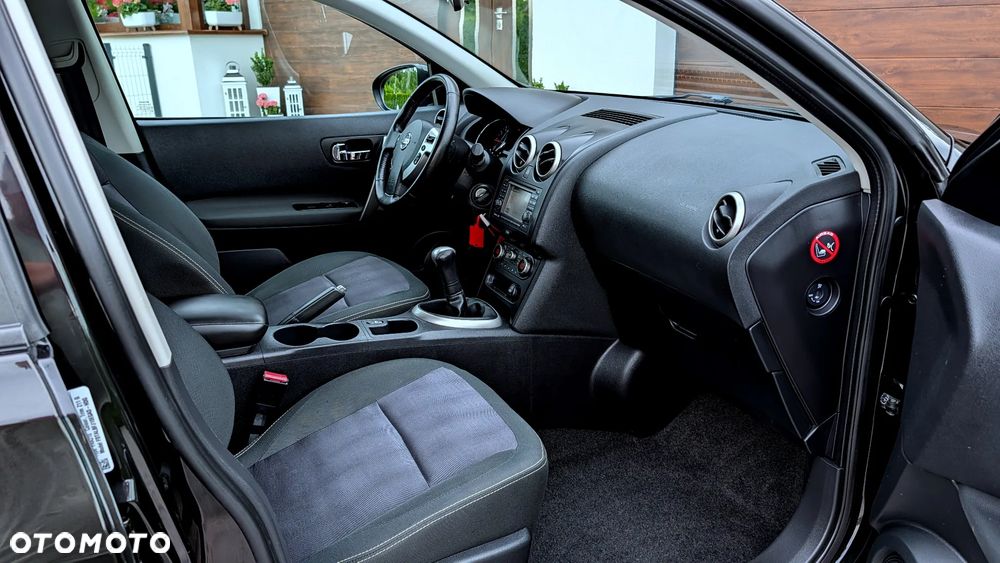 Nissan Qashqai 1.6 360 - 11