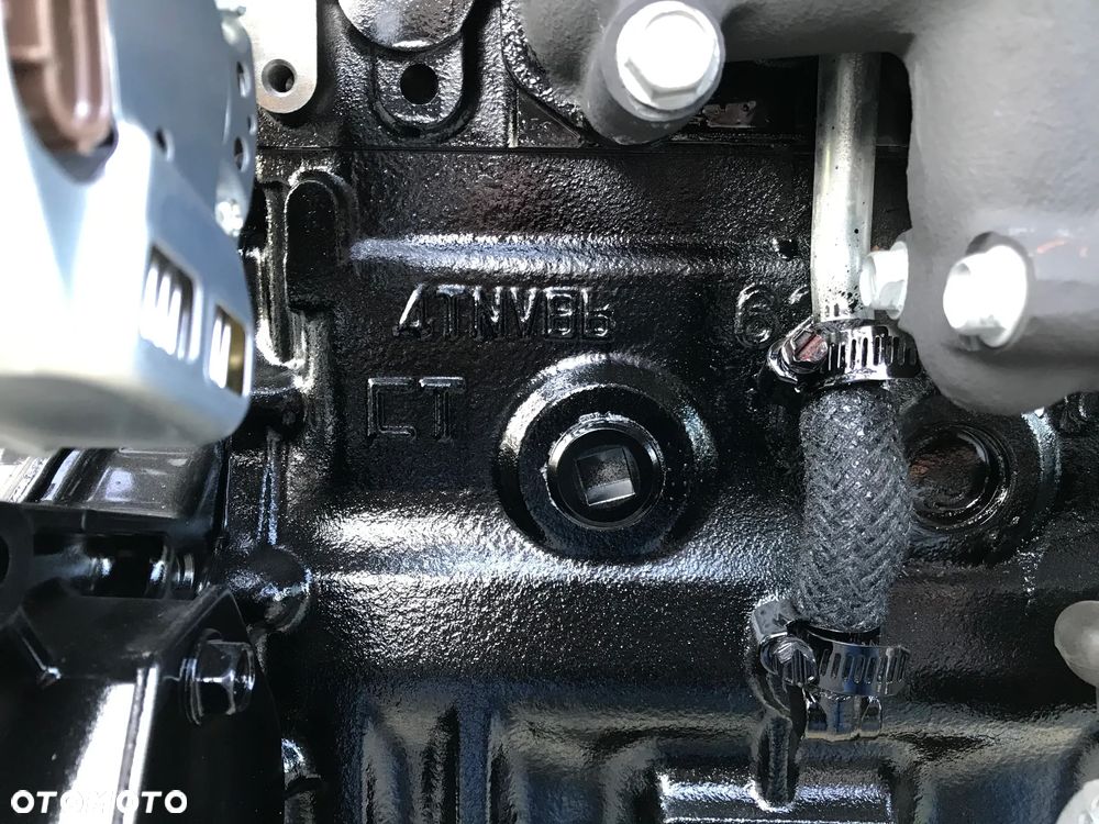 SILNIK YANMAR 4TNV 86CT 25956-2889 24500 NETTO - 4