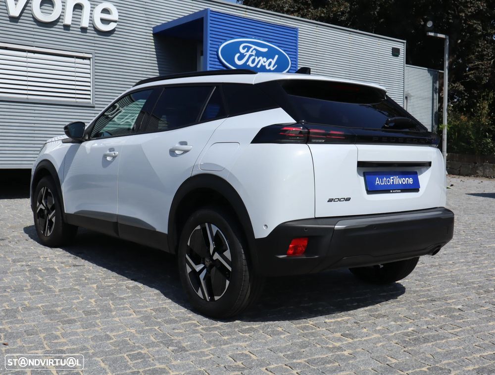 Peugeot 2008 1.2 PureTech Allure - 18