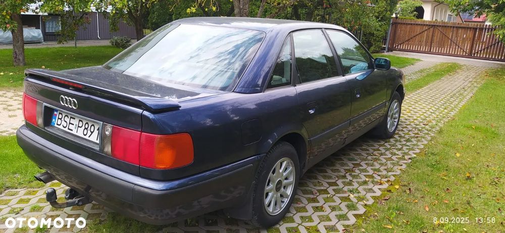 Audi 100 2.6 E - 4