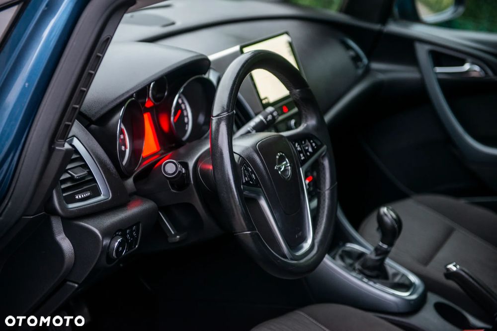 Opel Astra 1.4 EcoFLEX Innovation - 20