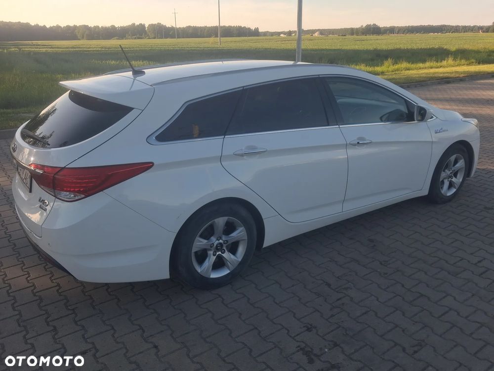 Hyundai i40 1.7 CRDi Comfort + - 3