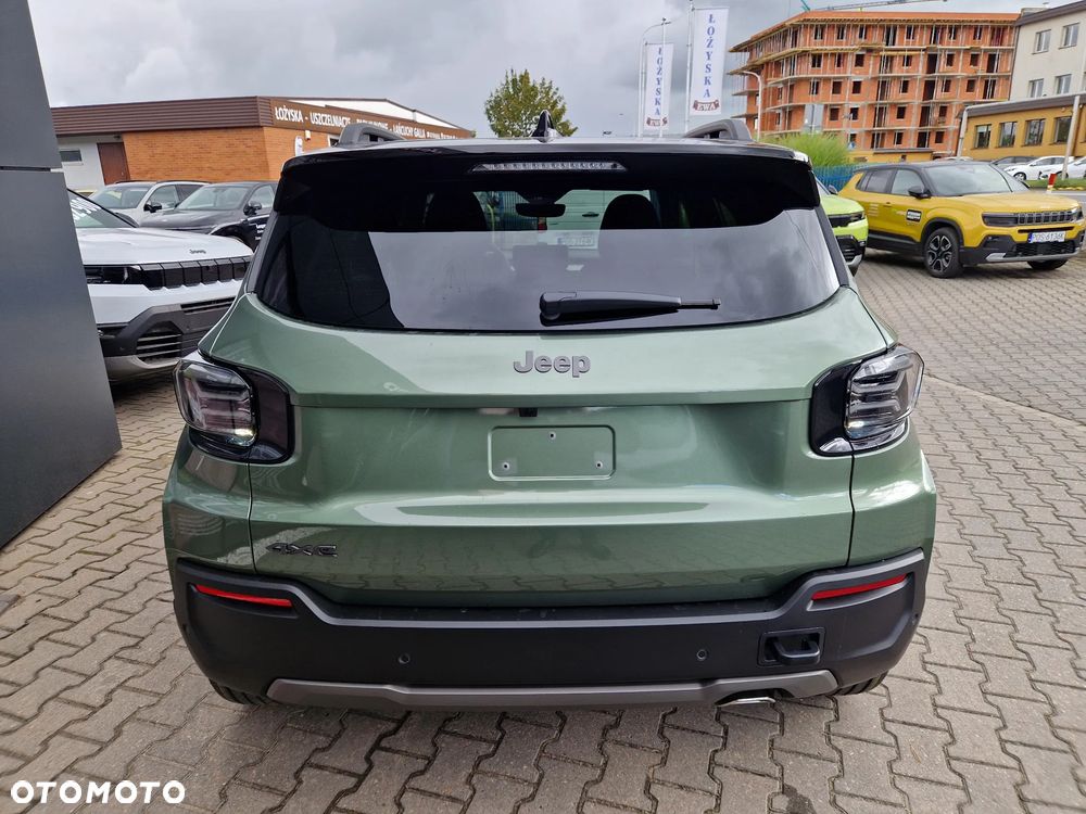 Jeep Avenger 1.2 T3 mHEV 85th Anniversary 4xe eDCT6 - 6