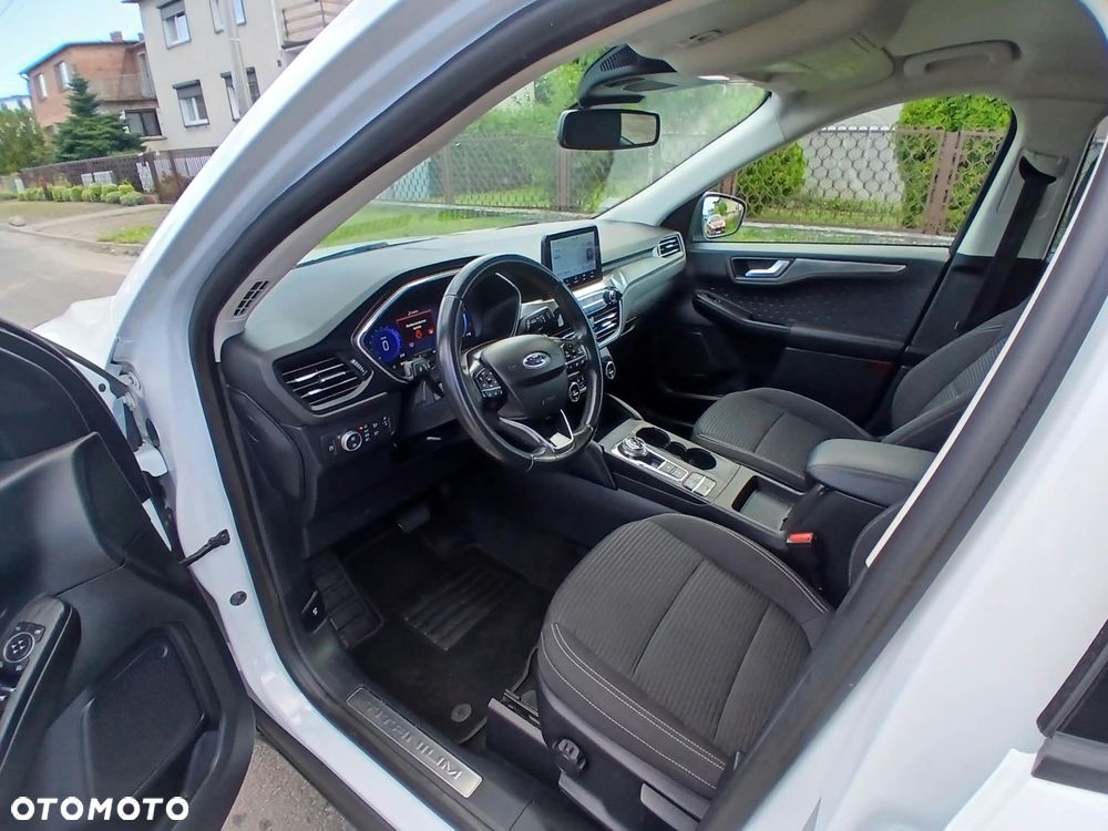 Ford Kuga 2.5P PHEV FWD Titanium - 16