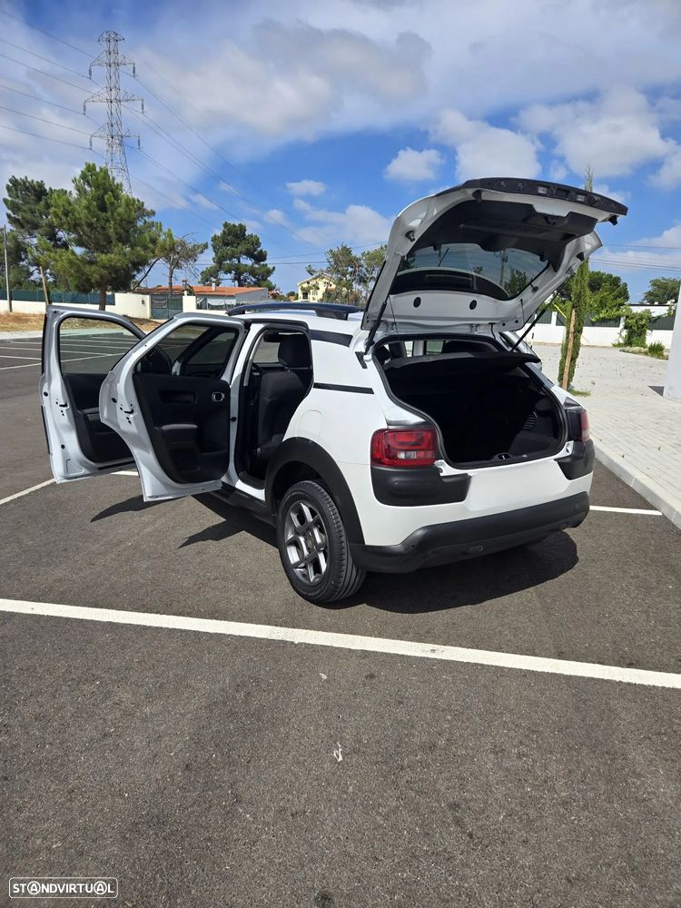 Citroën C4 Cactus 1.2 PureTech Shine - 6