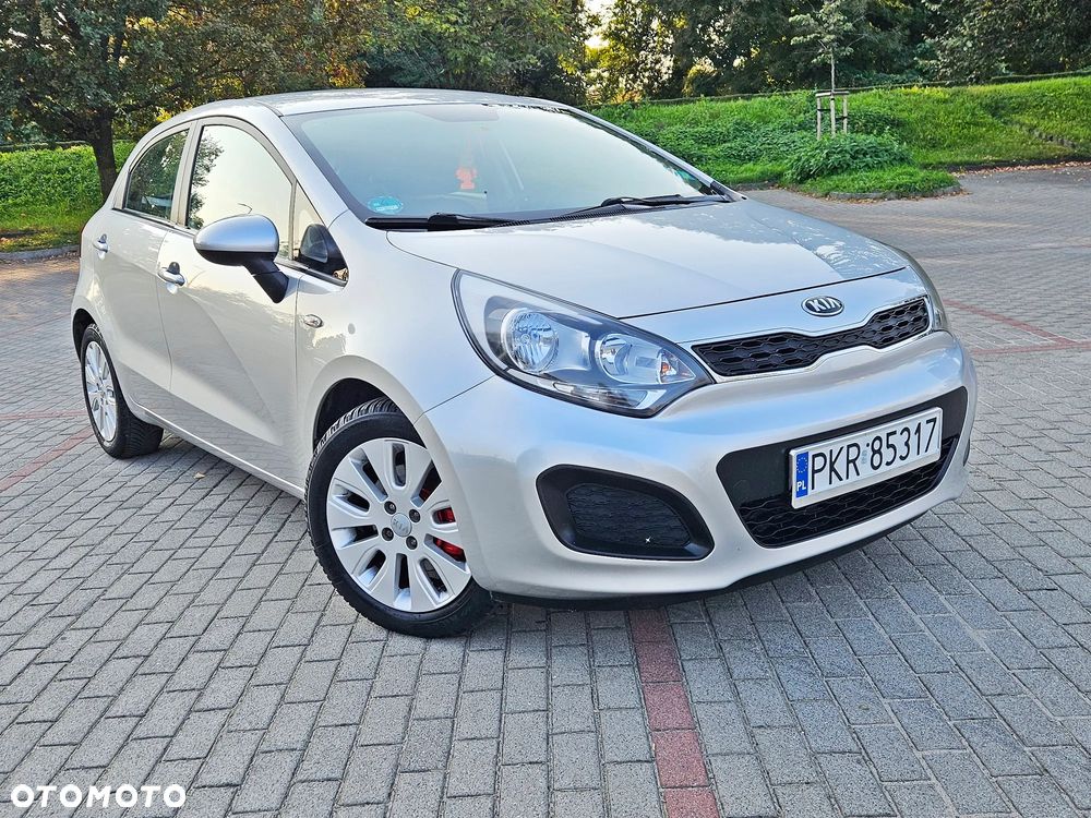 Kia Rio - 1