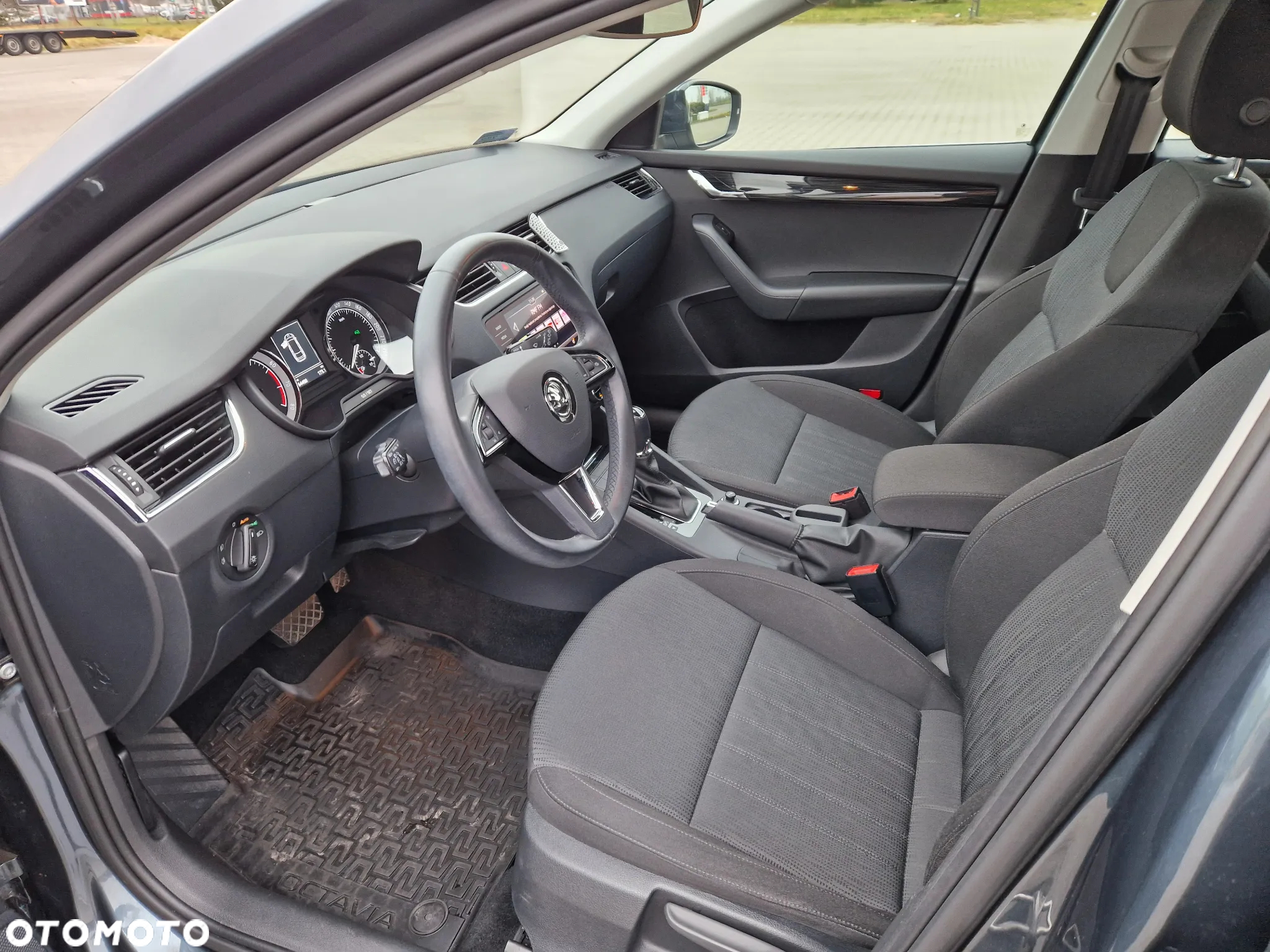 Skoda Octavia 1.5 TSI GPF ACT Style DSG - 6