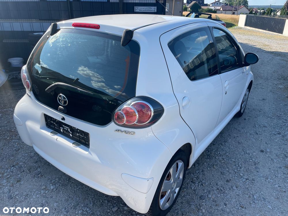 Toyota Aygo 1.0 VVT-i Gold - 3