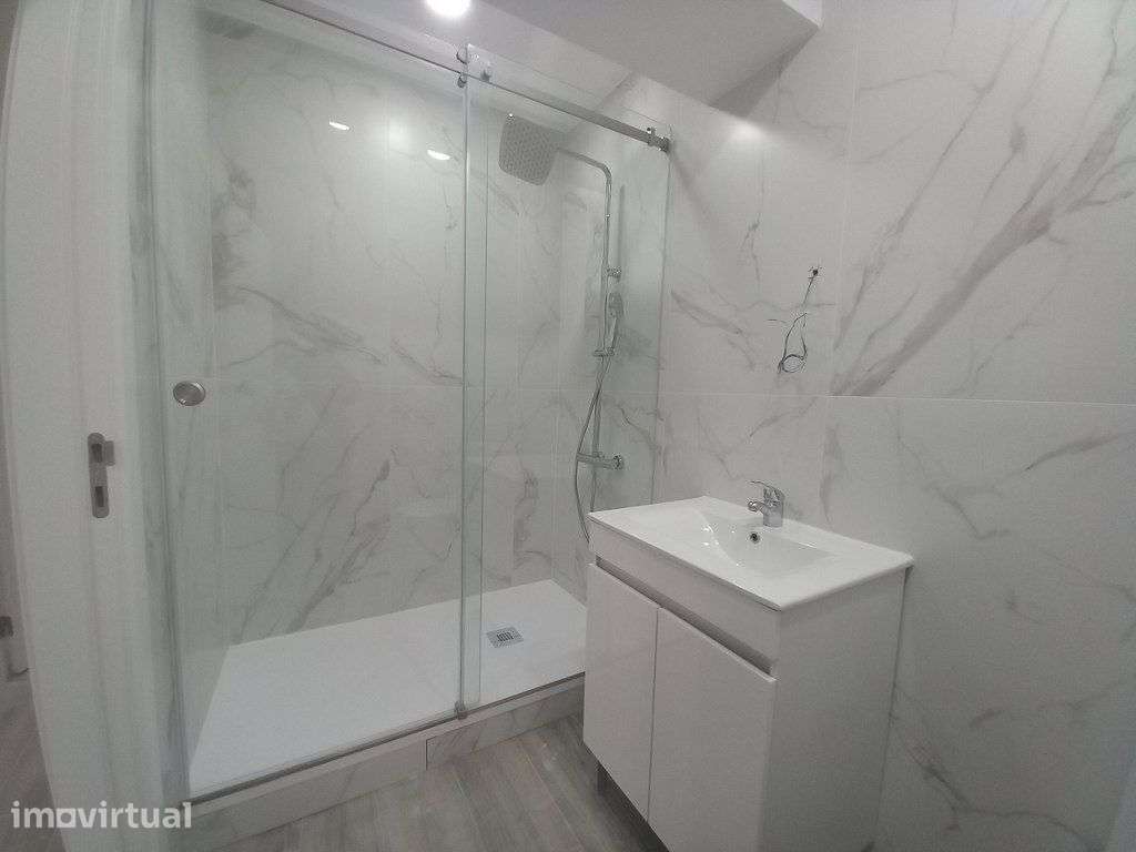 Apartamento T3  em Costa da Caparica - Grande imagem: 4/26
