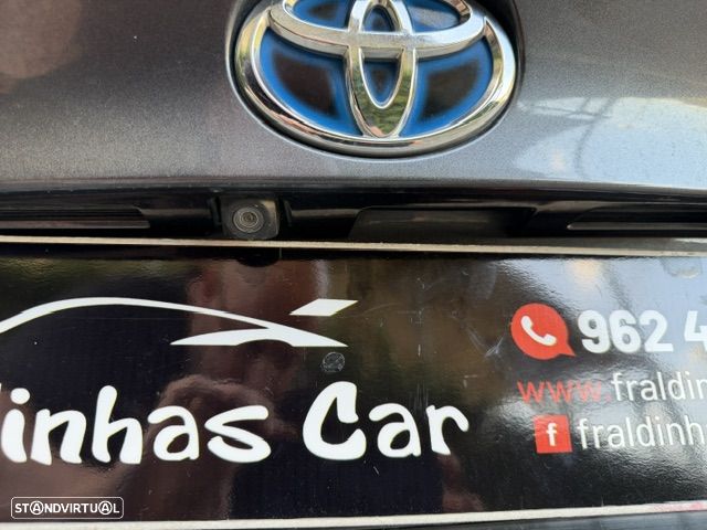 Toyota C-HR 1.8 HSD Exclusive+P.Luxury - 23