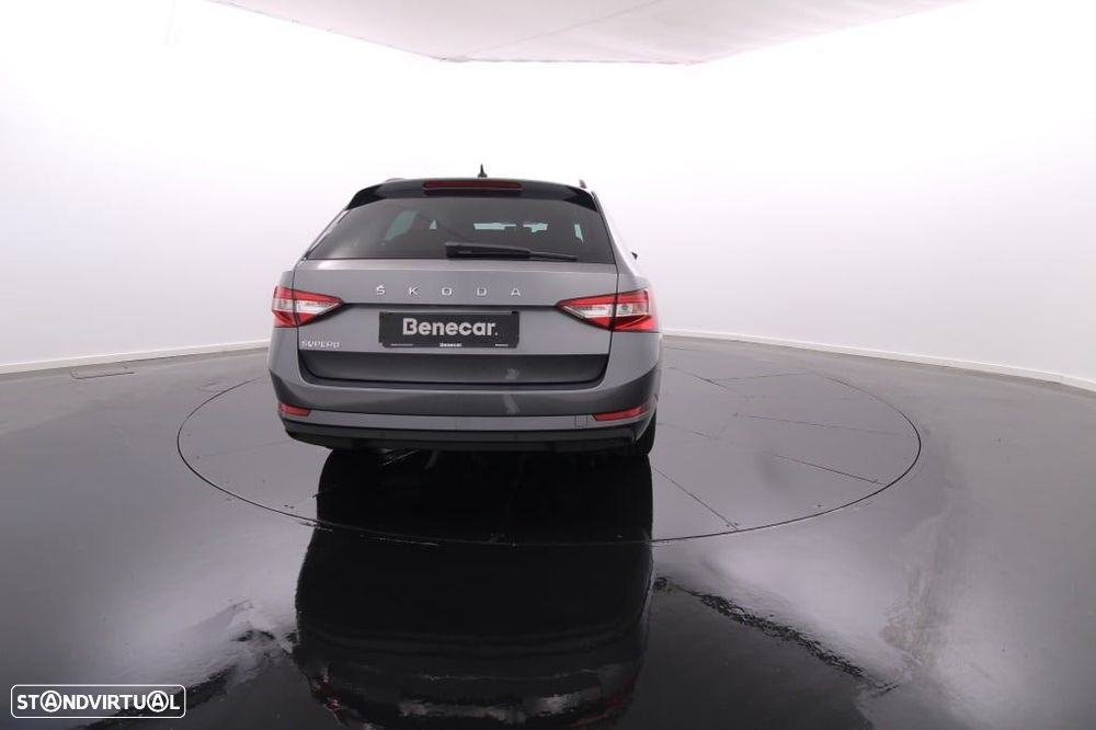 Skoda Superb Break 2.0 TDI Ambition DSG - 6