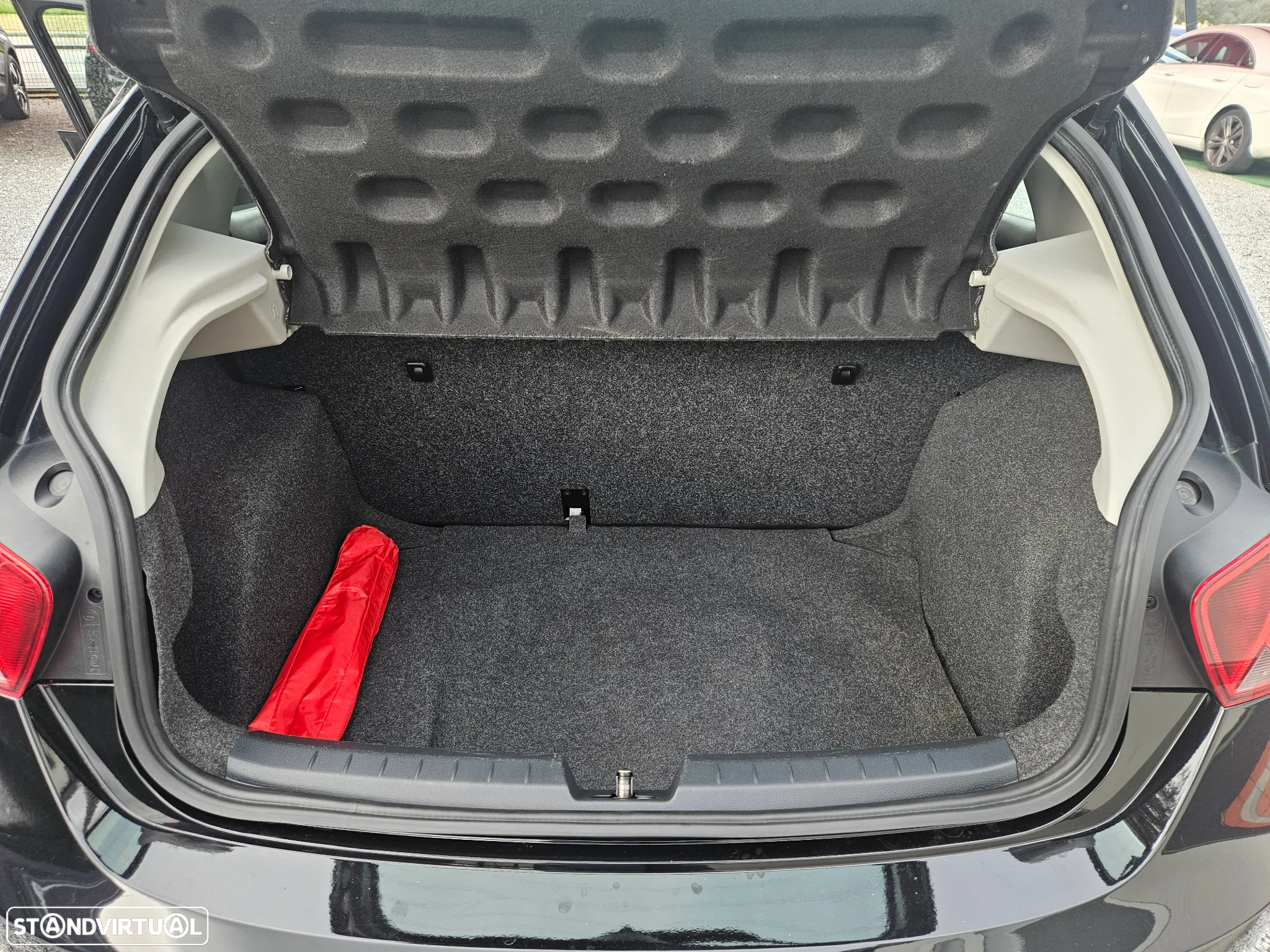 SEAT Ibiza 1.0 Reference - 18