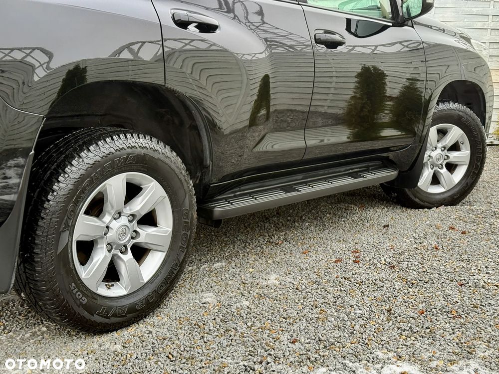 Toyota Land Cruiser LC 2.8 D-4D Premium - 29