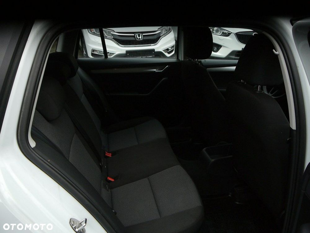 Skoda Octavia 1.6 TDI Active - 27