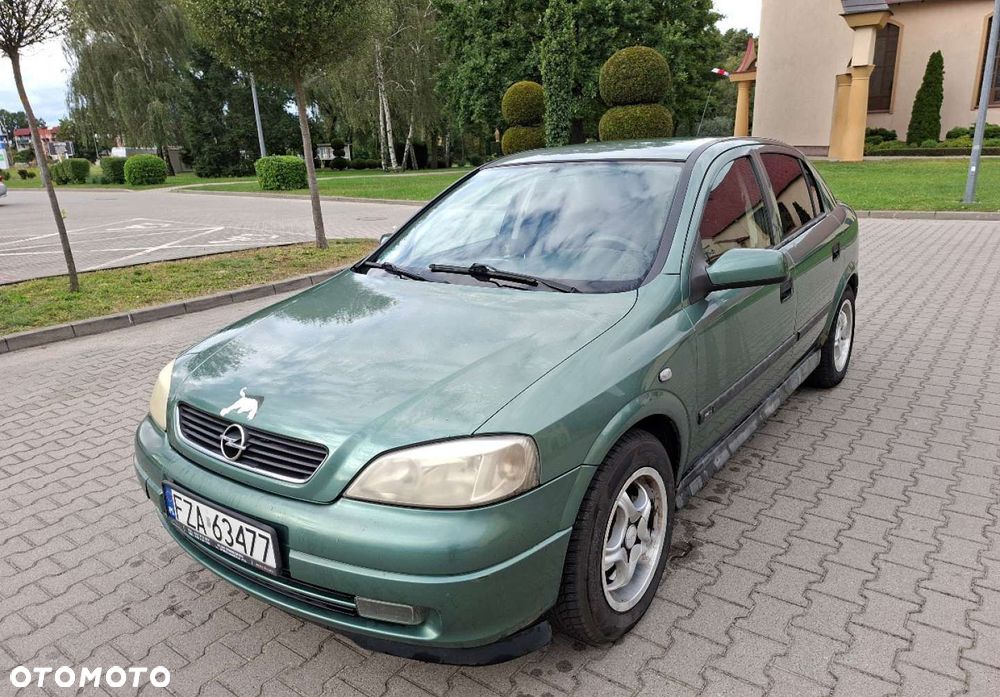 Opel Astra - 3