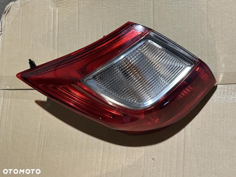 Lampa tył tylna lewa Ford Grand C-max mk2 II  AM5113405AE
