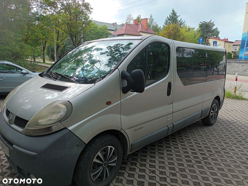 Renault Trafic - 2