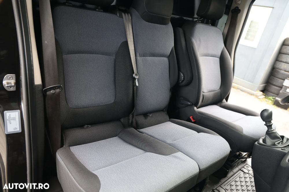 Opel Vivaro - 26