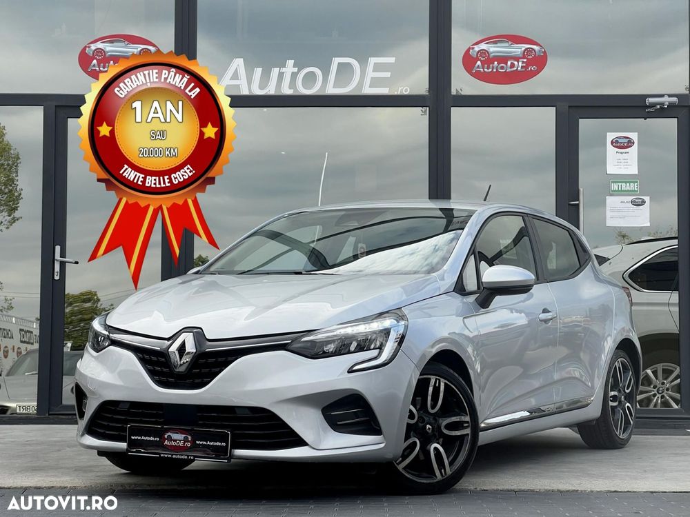 Renault Clio - 1