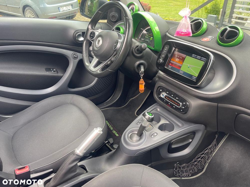Smart Fortwo EQ Brabus Style - 8