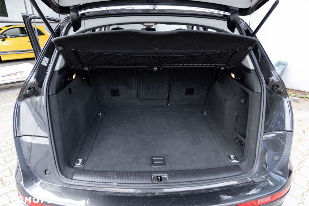 Audi Q5 2.0 TDI Quattro S tronic - 23