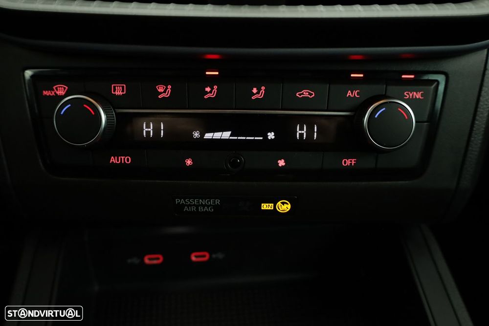SEAT Ibiza 1.0 TSI FR - 12