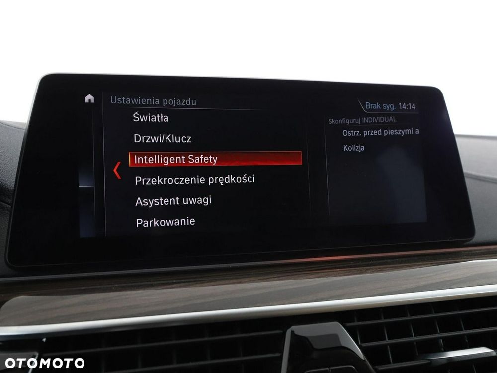 BMW Seria 5 520d Luxury Line - 26