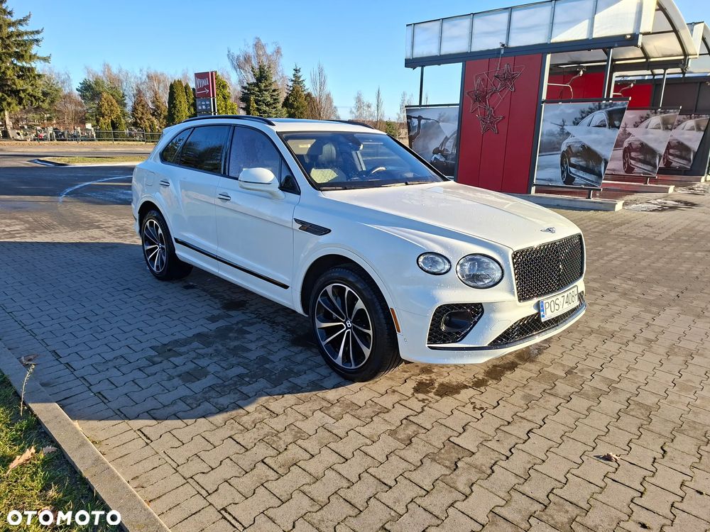 Bentley Bentayga - 1
